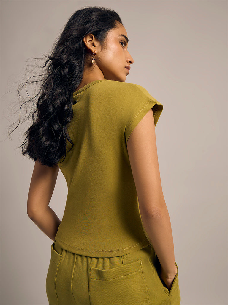 Fitted Solid T-Shirt