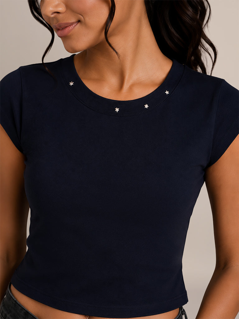 Fitted Solid Top