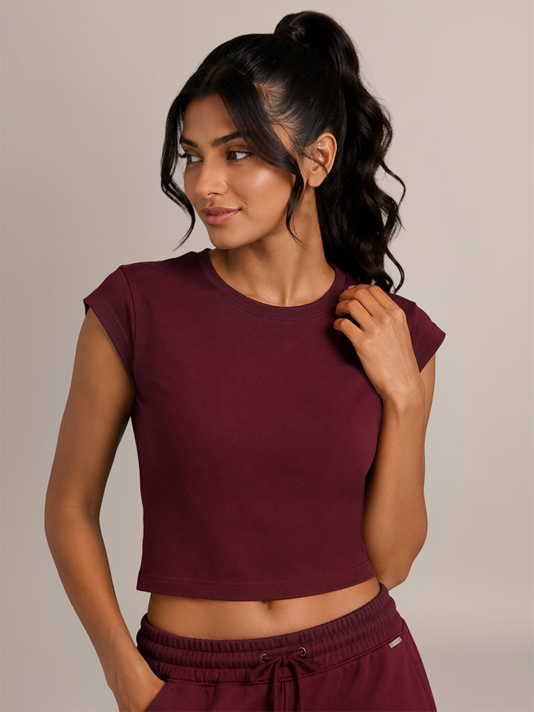 Fitted Solid Top