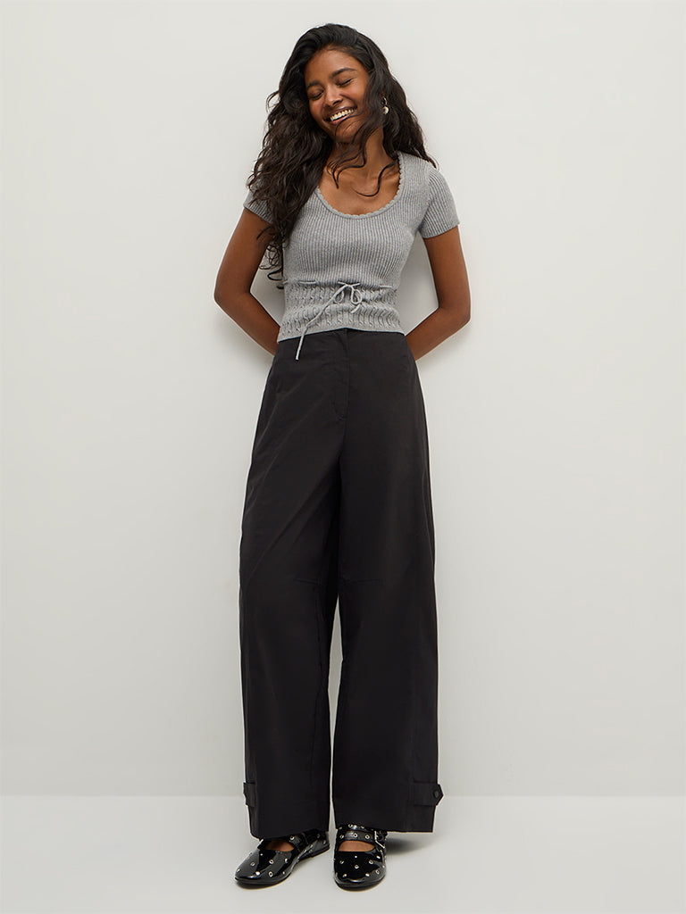 Barrel-Fit Trousers