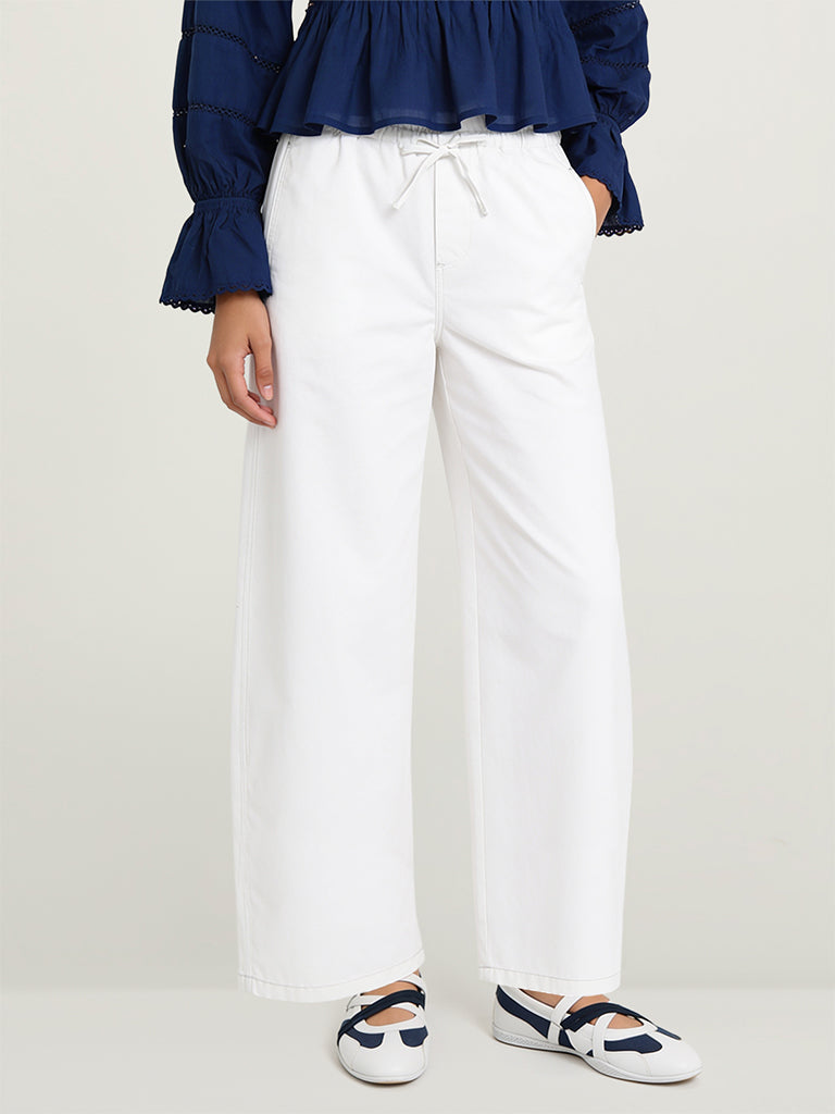 Barrel-Fit Trousers