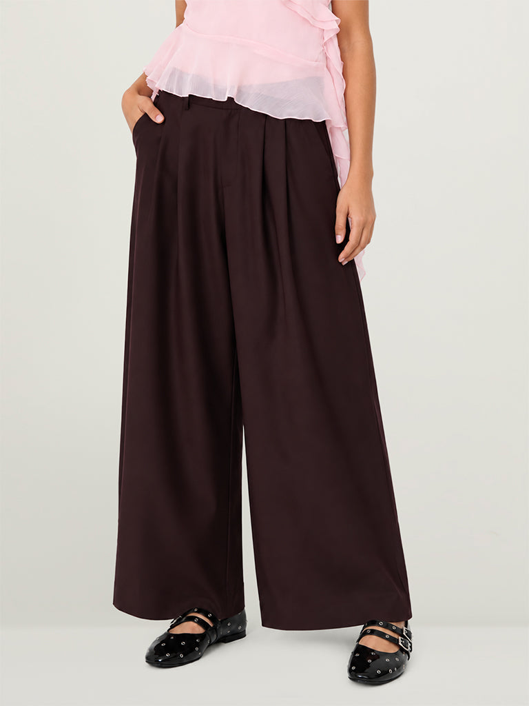 Wide-Leg Trousers