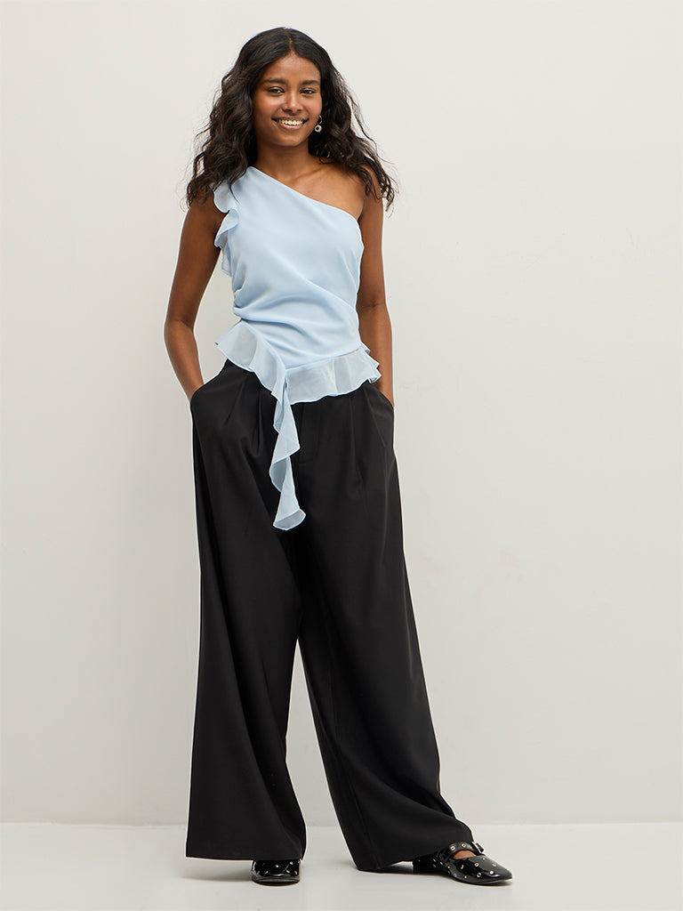 Wide-Leg Pleated Trousers