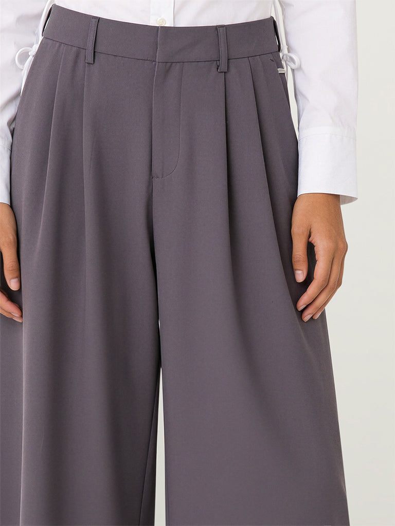 Wide-Leg Trousers