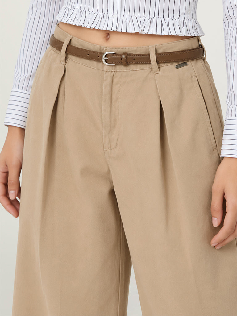 Wide-leg Trousers