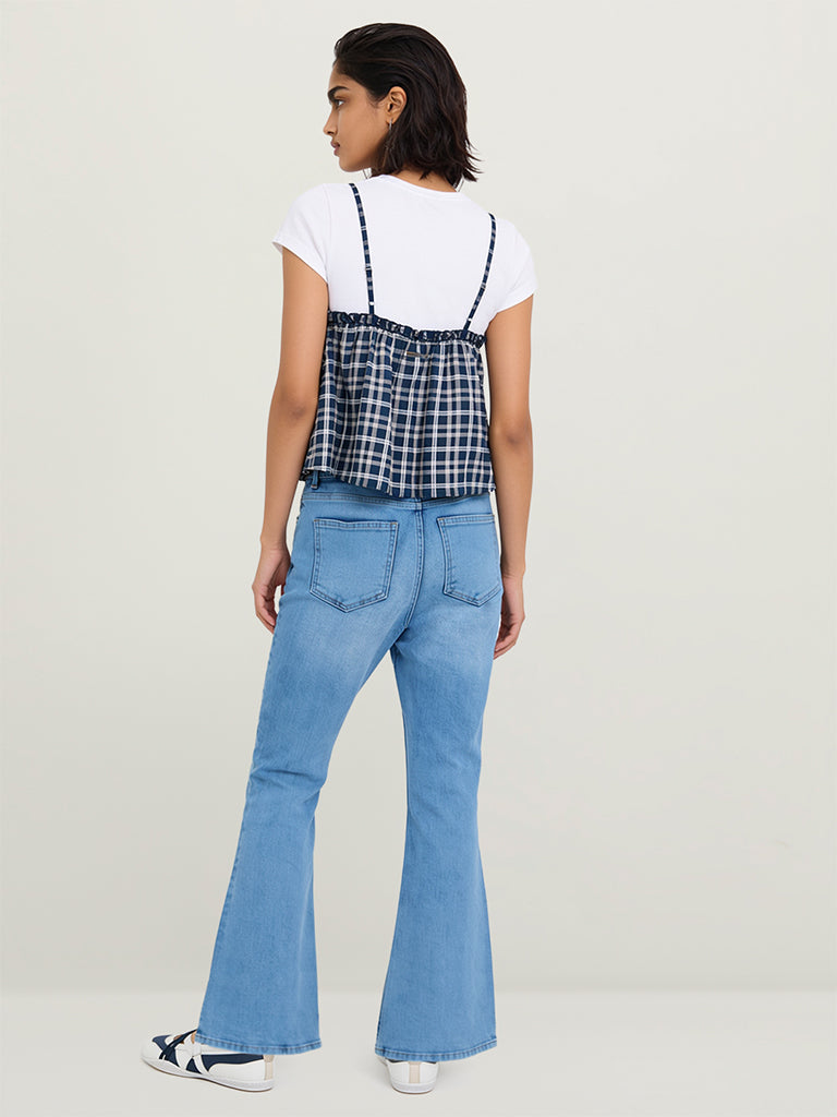 Flared Jeans