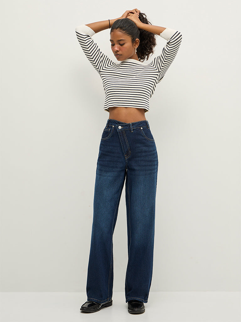 Straight-Leg Jeans