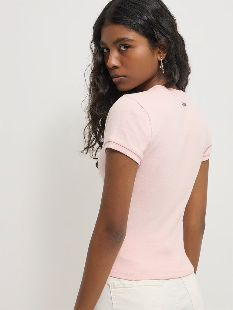 Graphic Print Fitted T-Shirt
