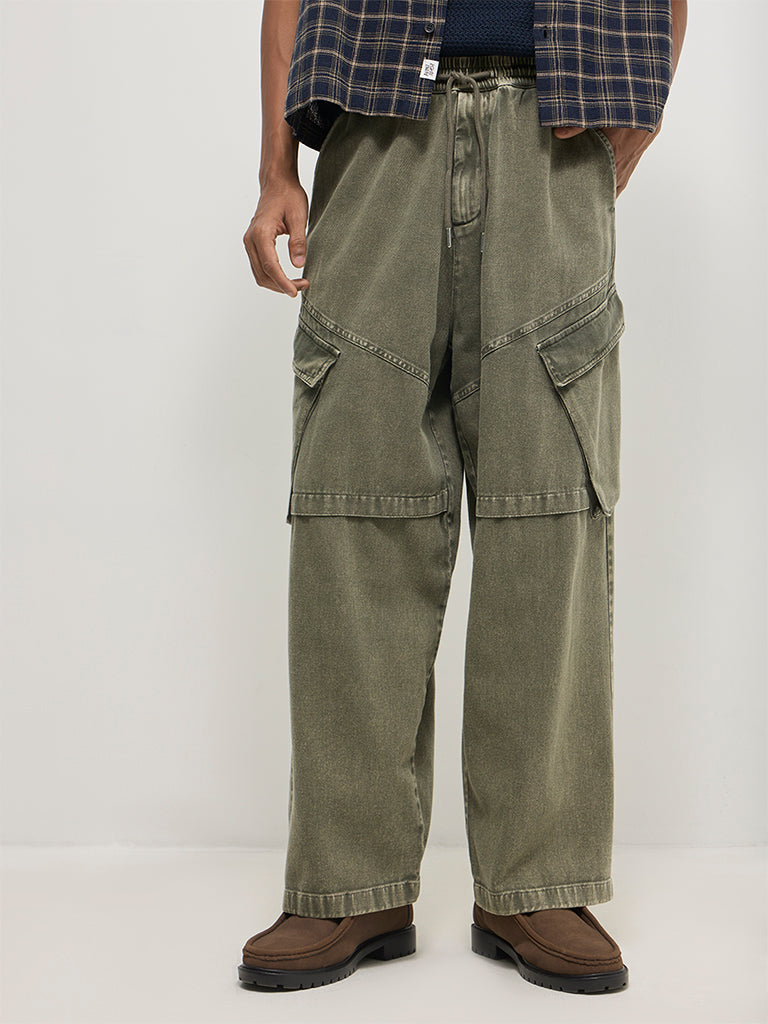 Baggy-Fit Cargo Pants