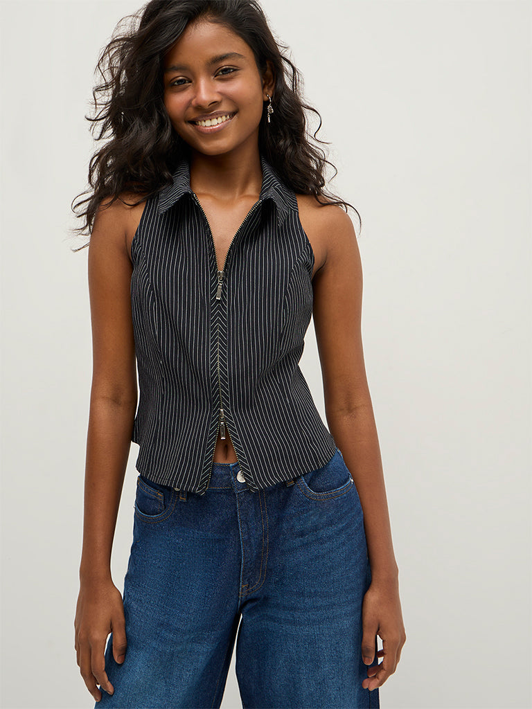 Fitted Pinstriped Top