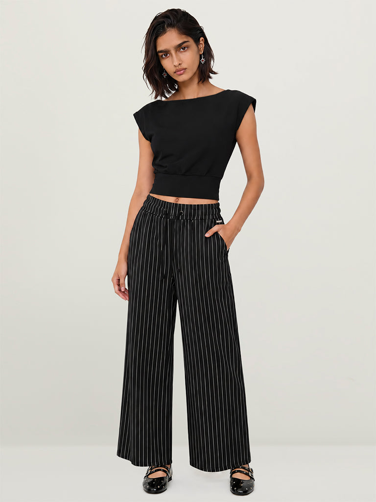 Fitted Solid T-Shirt