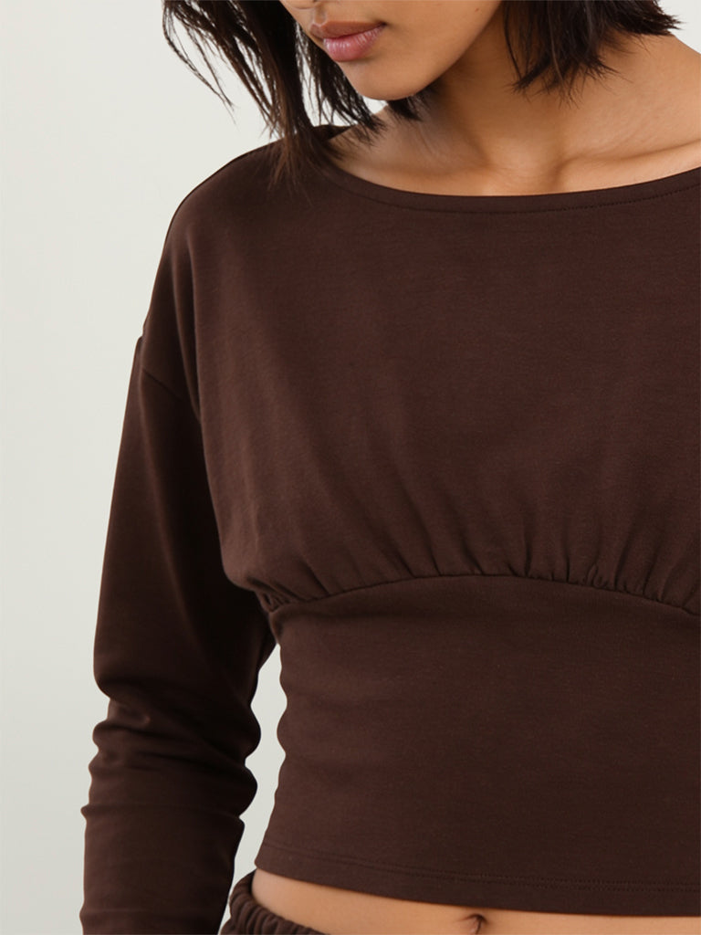 Fitted Solid Top