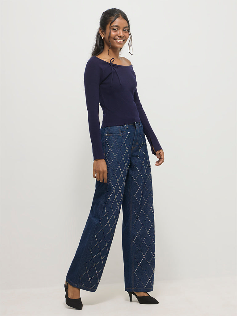 Fitted Ribbed-Textured Top