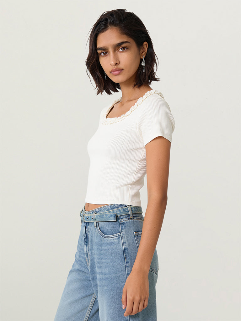 Fitted Ribbed-Textured Top
