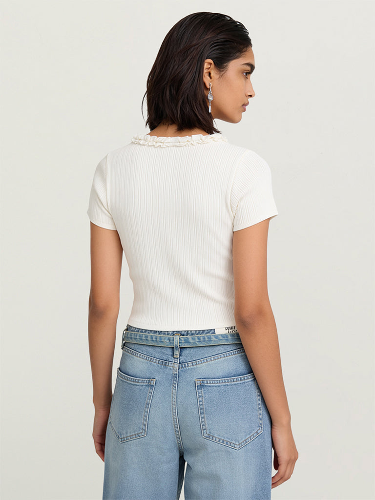 Fitted Ribbed-Textured Top