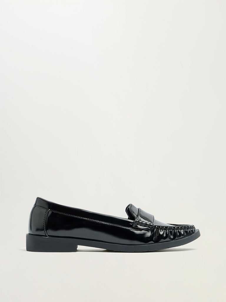 Solid Loafers