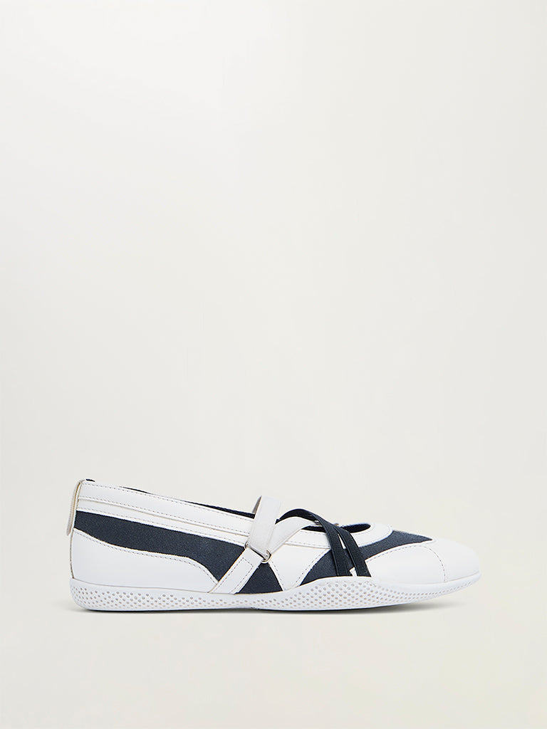 Contrast Mary Jane Shoes