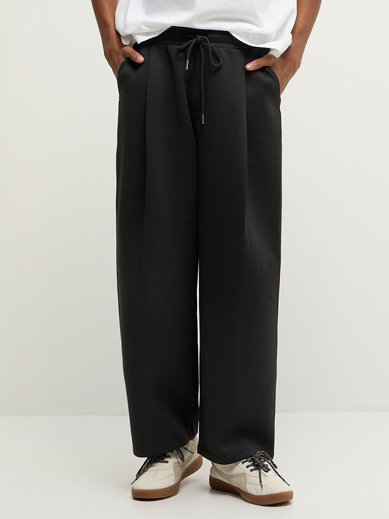 Baggy-Fit Pants